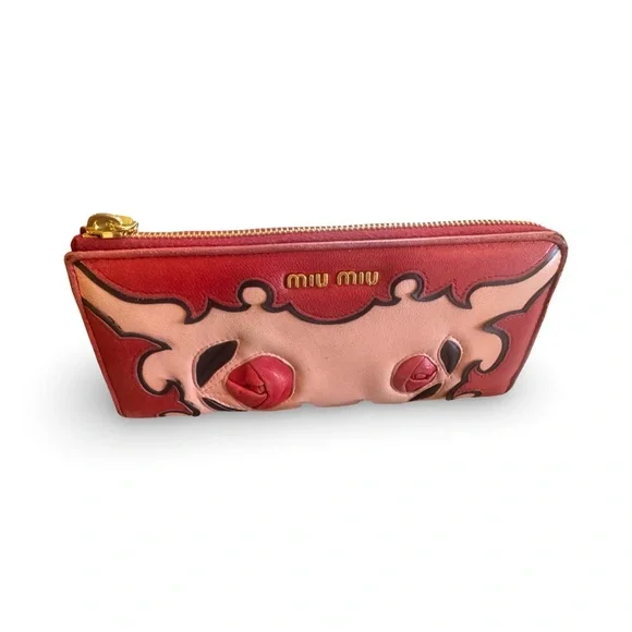 Miu Miu Red and Pink Rose Limited Edition 3/4 Zip Long Wallet - Picture 7 of 15